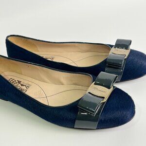Ferragamo Varina Pony Hair Leather Ballet Flats With Bow Sz 7.5 B Navy Blue Vara